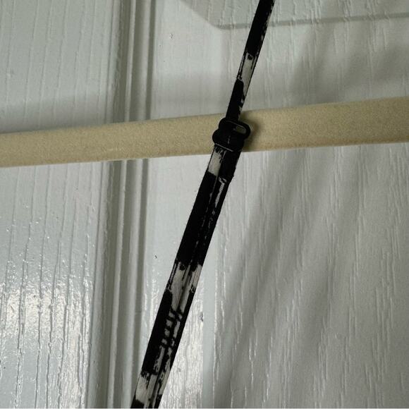 BCBGMaxazria Party Dress Sleeveless Sequins Tulle Printed Silk Black White 12 - Picture 10 of 16